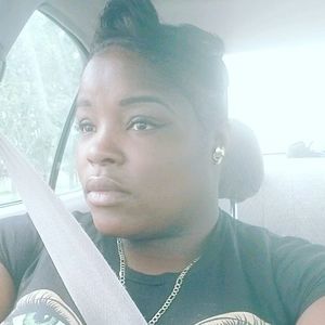 Meet your Posher, Janessa